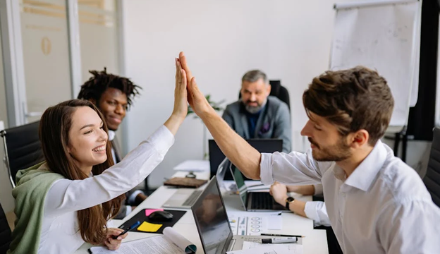 Beschreiben Sie Wie Sie Sich Ein Gutes Arbeitsumfeld Vorstellen Beschreibe ein gutes Arbeitsumfeld (DTB B2) - Deutschprofi.de